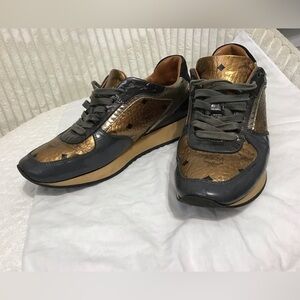 MCM Sneakers